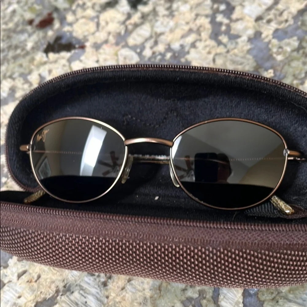 Maui Jim Black and Gold Sunglasses - Picture 2 of 7